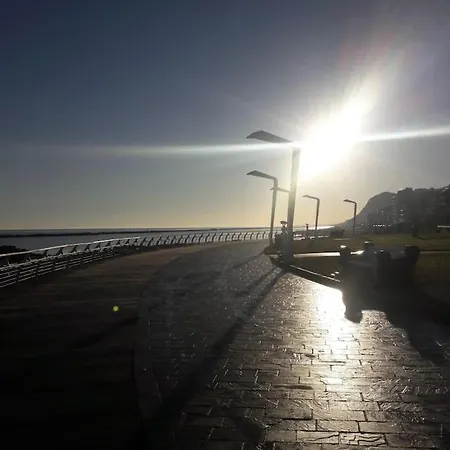 La Casa Degli Archi 民宿 佩萨罗