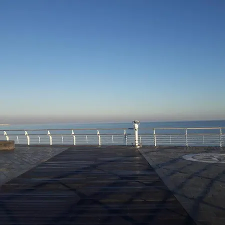 La Casa Degli Archi 民宿 佩萨罗