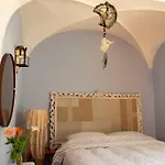 La Casa Degli Archi